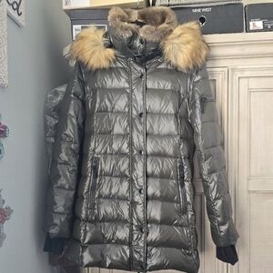 S-13 Duck Down Very Warm.  Like New Only Worn Twice. LG